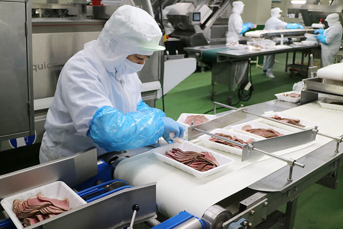 ローストビーフの製造・梱包